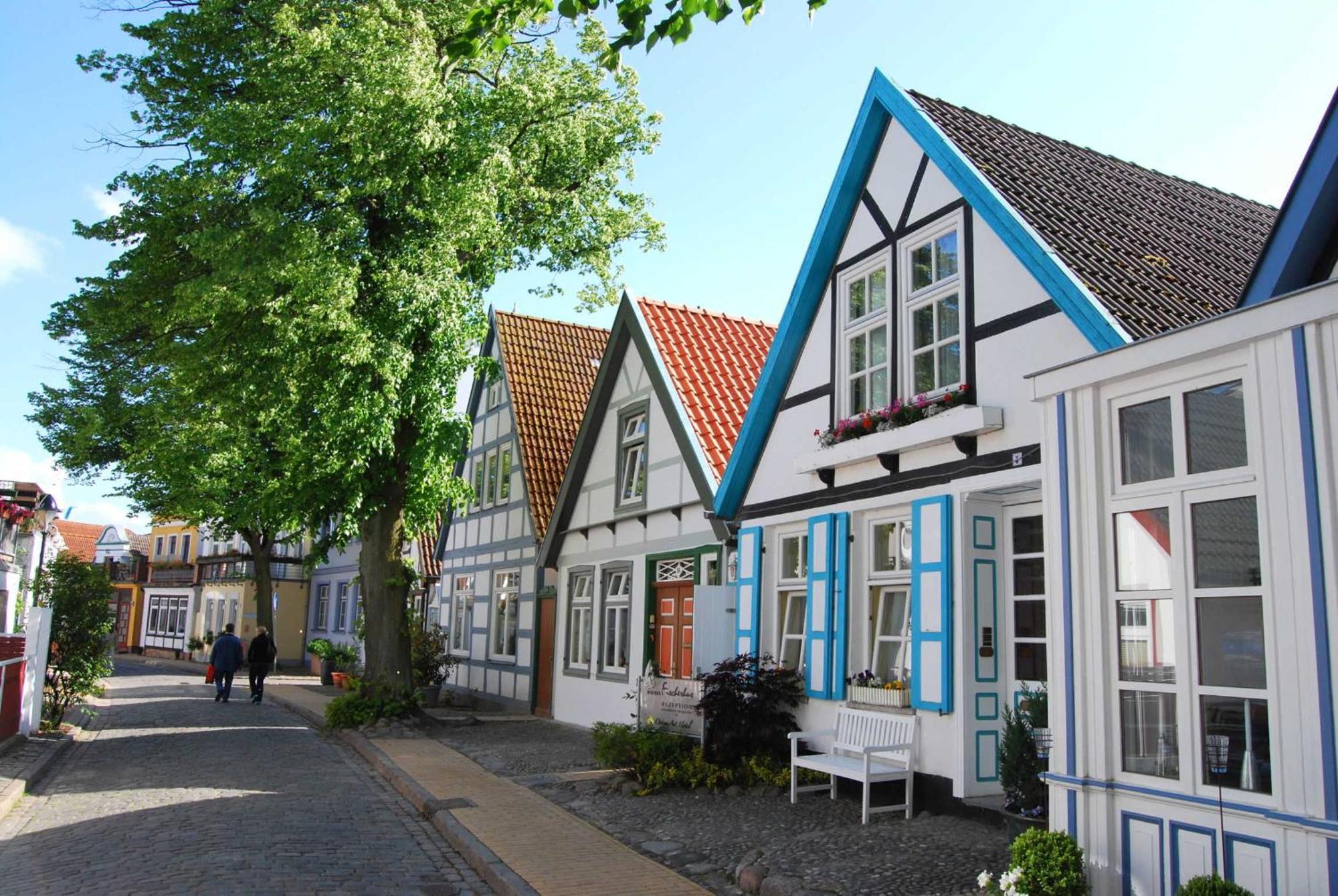 Ferienwohnungen "Burg Freienstein" Rostock Kültér fotó